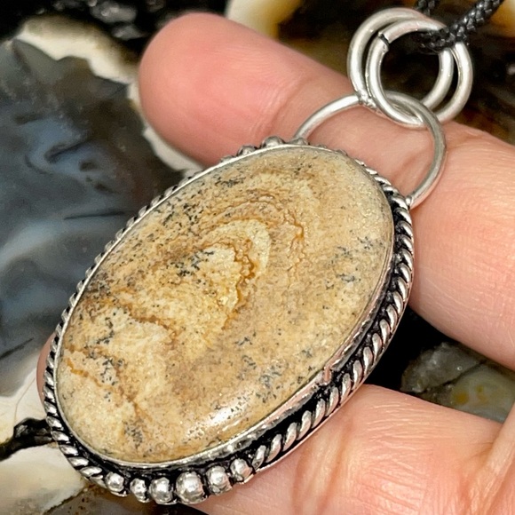 Picture Jasper Pendant 2 1/4” - Picture 4 of 17